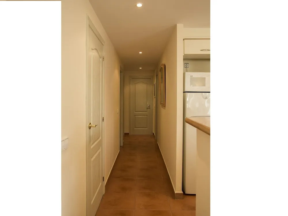 Apartment Near the Beach for 6 People in Pals
