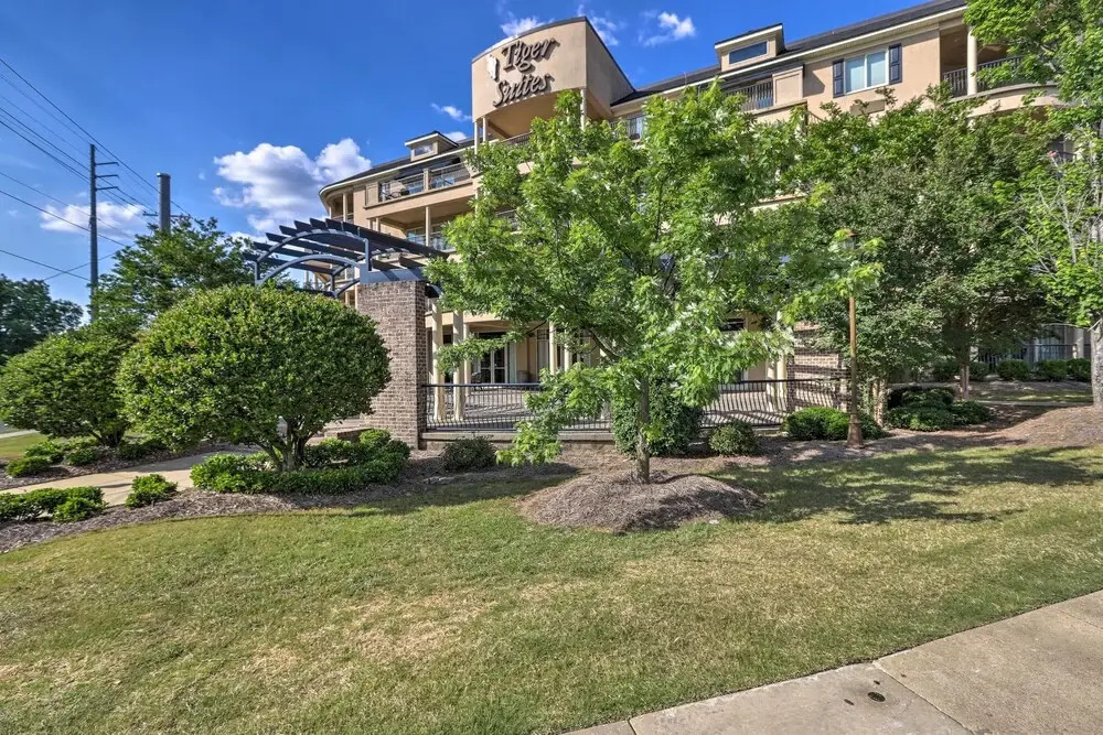 Cozy Auburn Studio < 1 Mile to University!