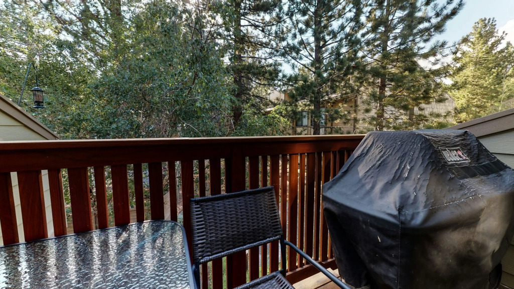 Mammoth Sierra Townhomes #32