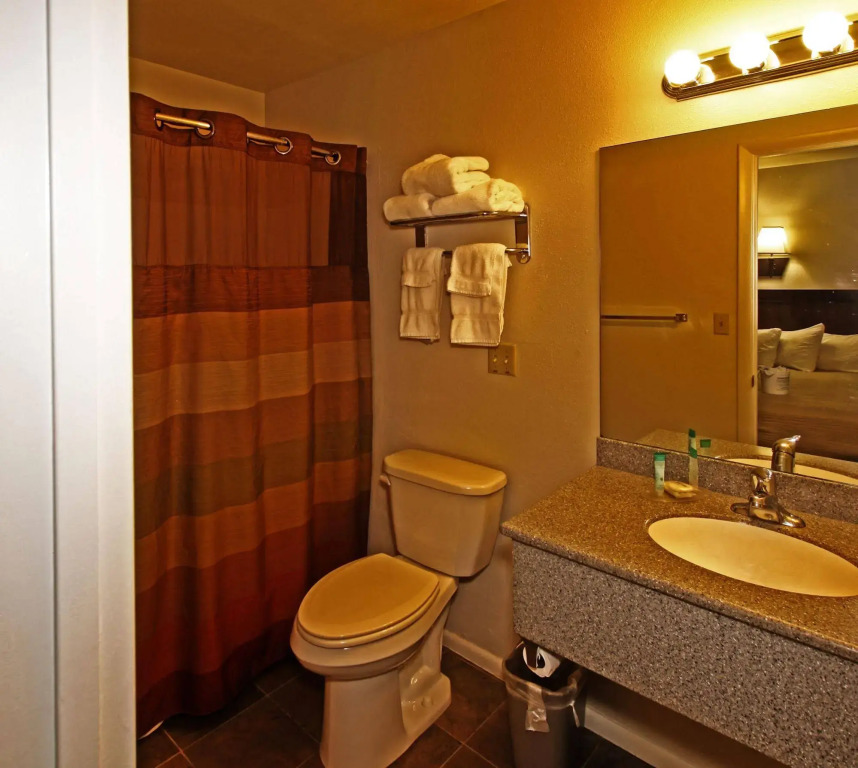 Bowen Motel
