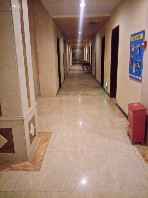 Zhangjiajie Yalin Express Hotel
