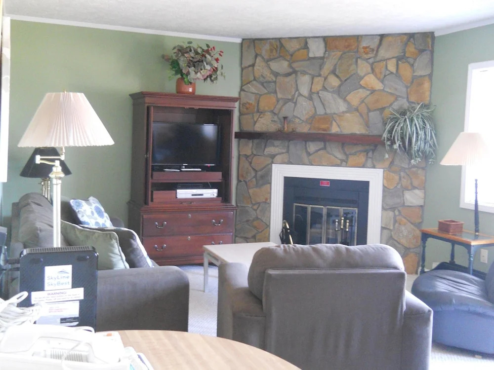 Sugar Ski & Country Club Unit 313 Silver