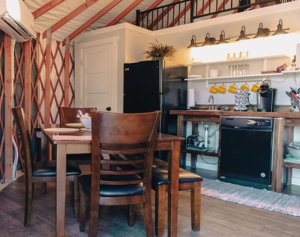 Escalante Yurts