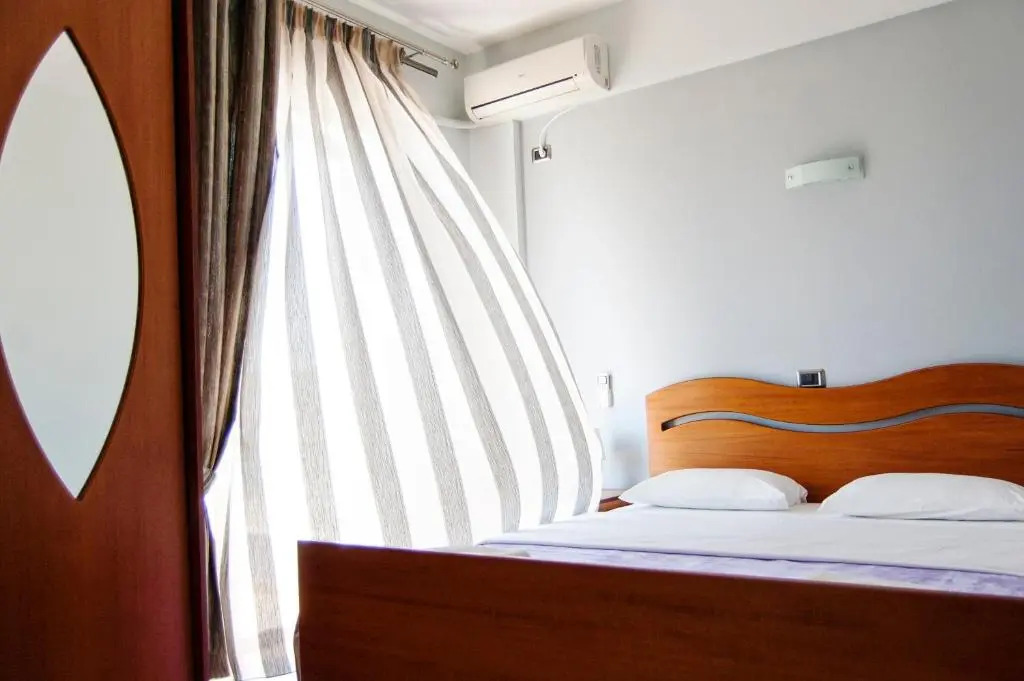 Dhima Hotel