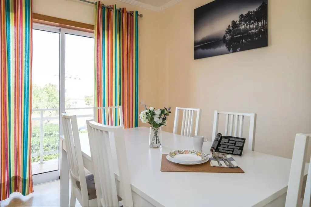 2 Bedroom Relax in Alvor by Innkeeper