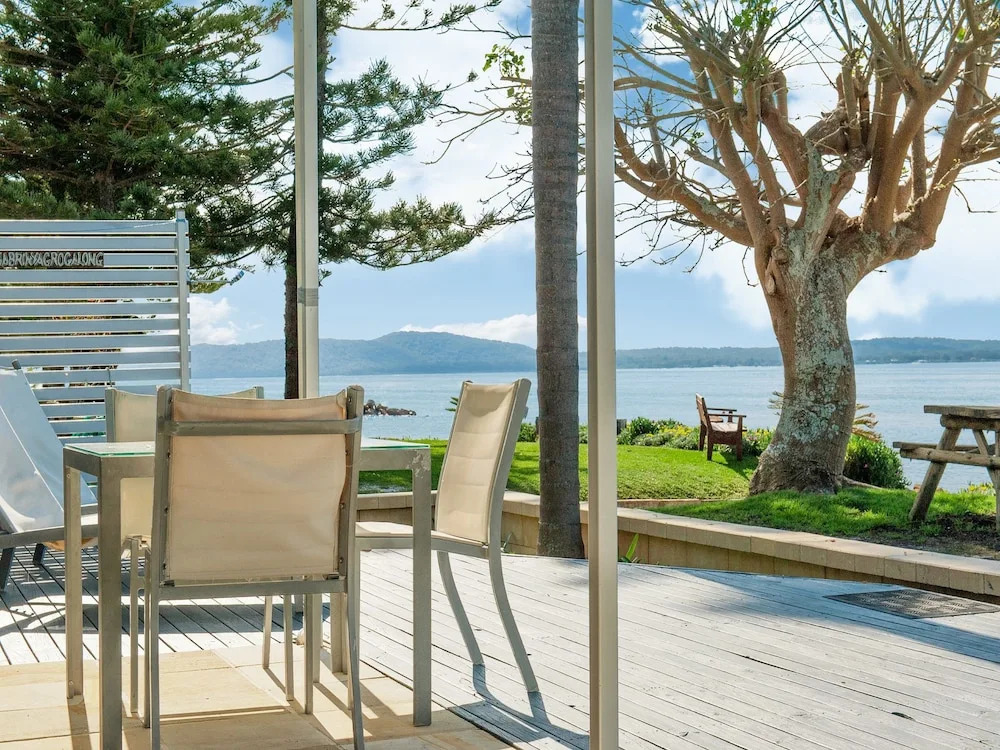 Sandy Point Road, 6, Mermaids Rest