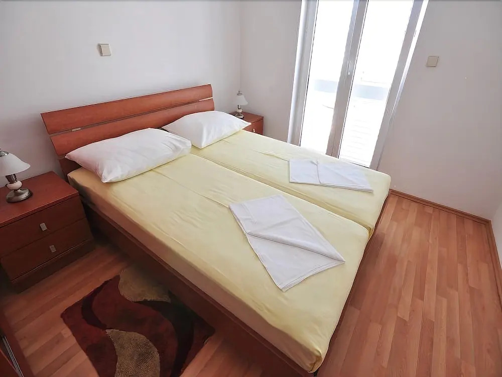 Apartments Villa Perla