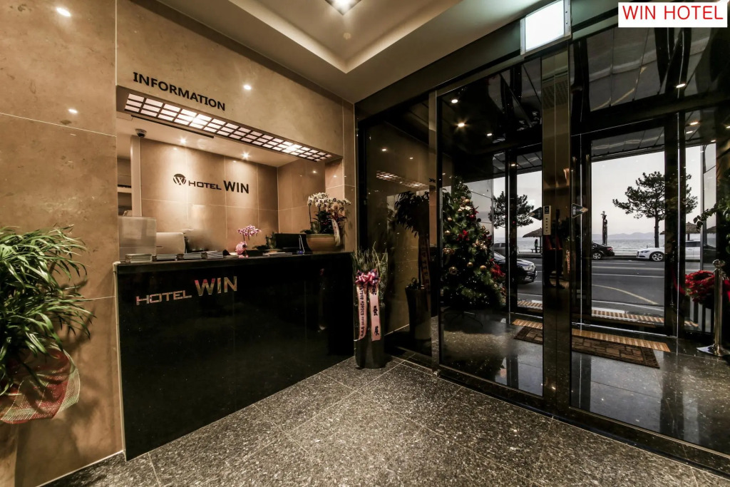 Win Hotel