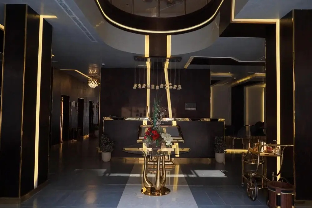Crystal Blue Hotel