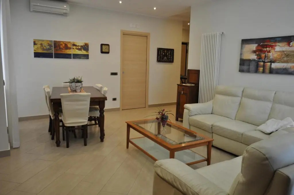 Sand 228 Home