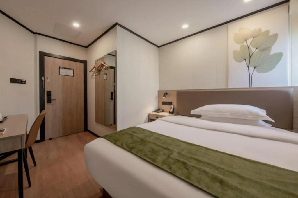 GreenTree Inn Express Shanghai Minhang District Jindu Road