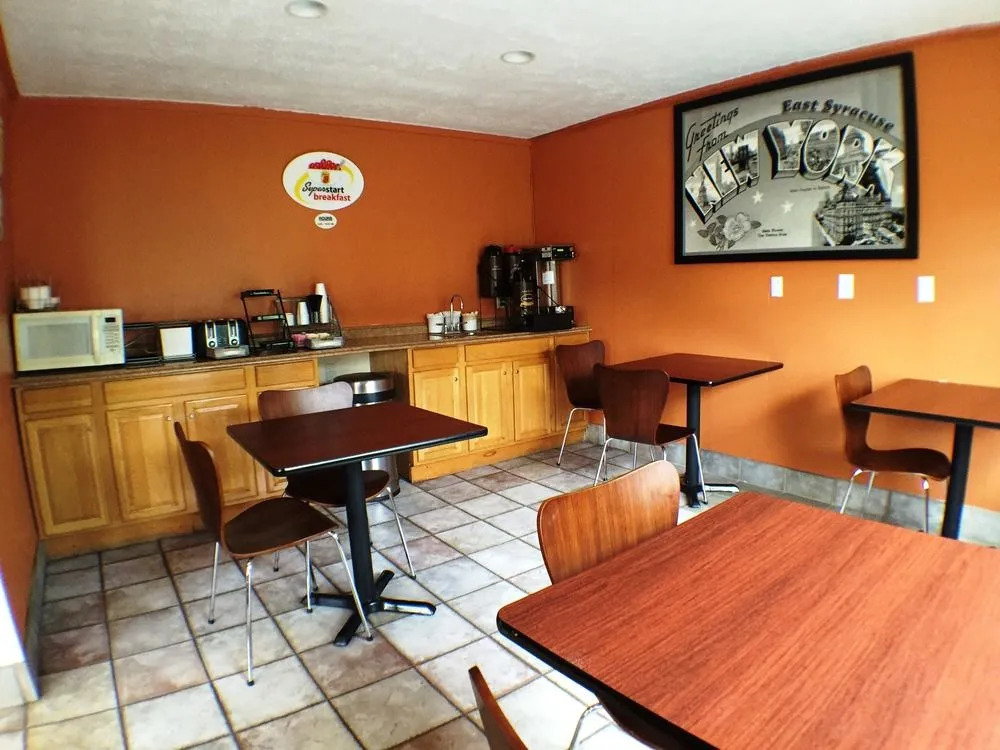 Super 8 Syracuse East Ny