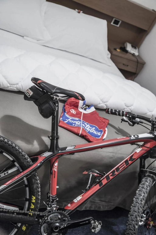 Fly Bike Hotel