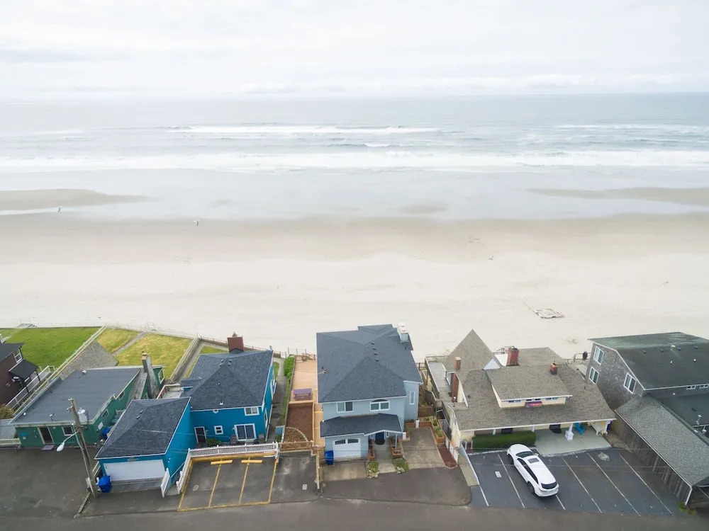 Inlet Beach House 3 Bedrooms 2.5 Bathrooms Home