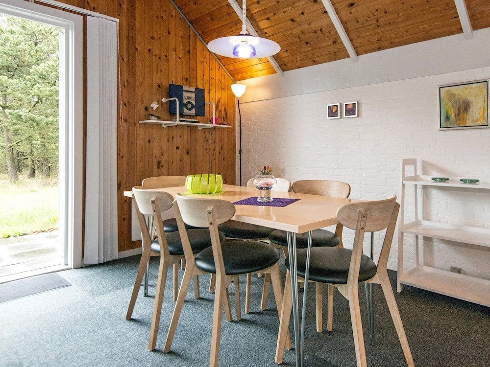 Quaint Holiday Home in Rømø With Sea-view