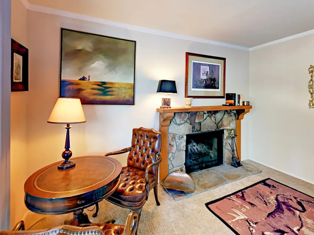 3294 Pine Hill Rd Home 3 Bedrooms 2 Bathrooms Home