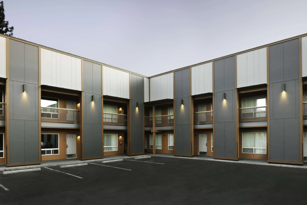 Waypoint Hotel