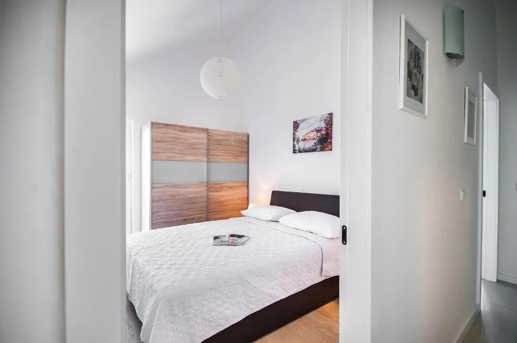 Apartment Sea Breeze