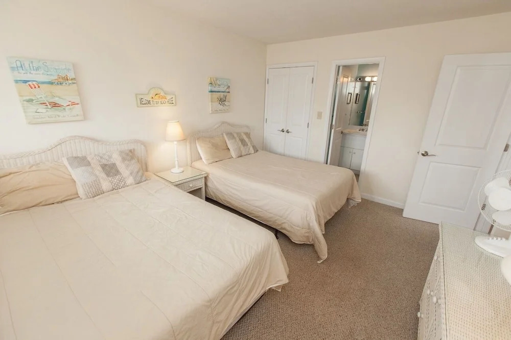 Mai Kai 6A Condo With Bbq, a Block Away From North End Beach by Redawning