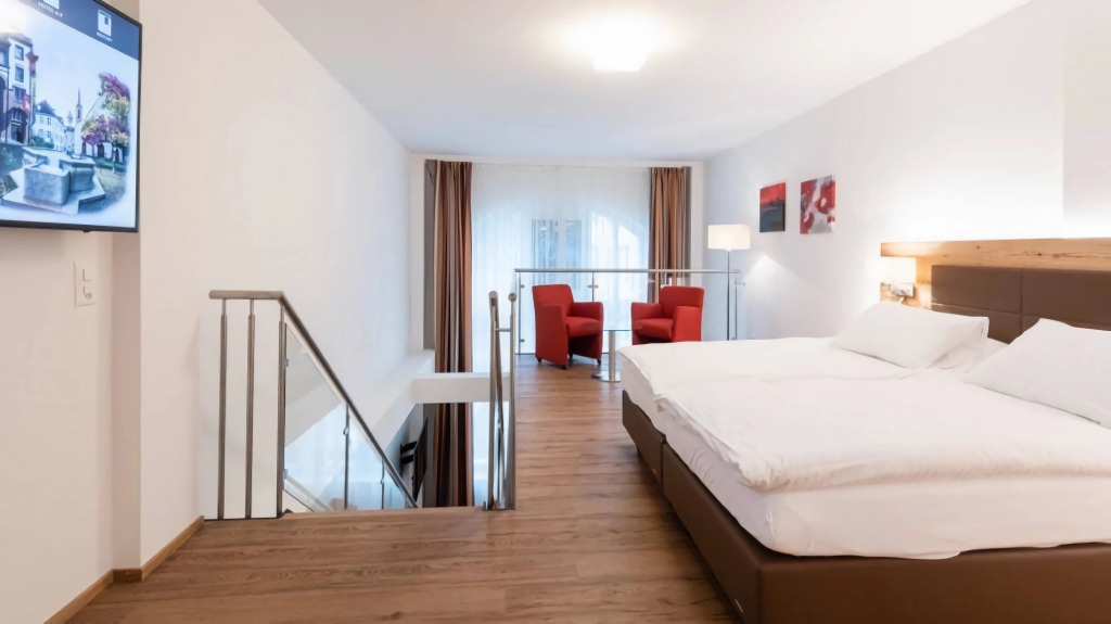Central City Hotel Rochat