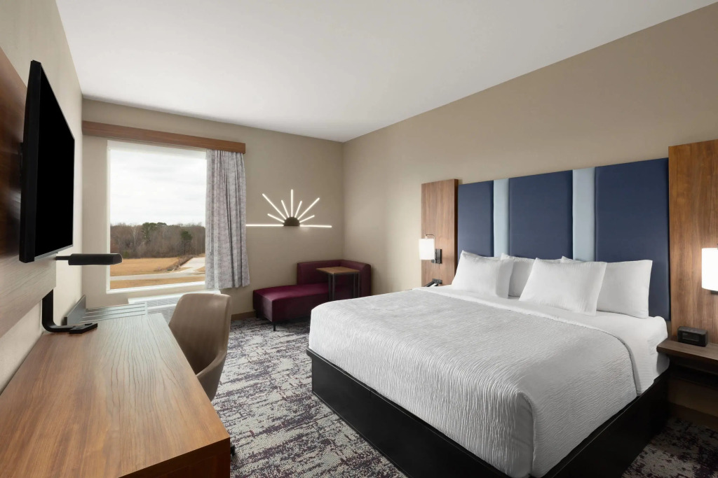 La Quinta Inn & Suites by Wyndham Athens I-65