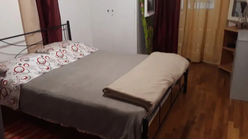 Beautiful 1-bed House in Athens