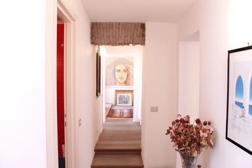 Trevi Fountain 2BR Apartment
