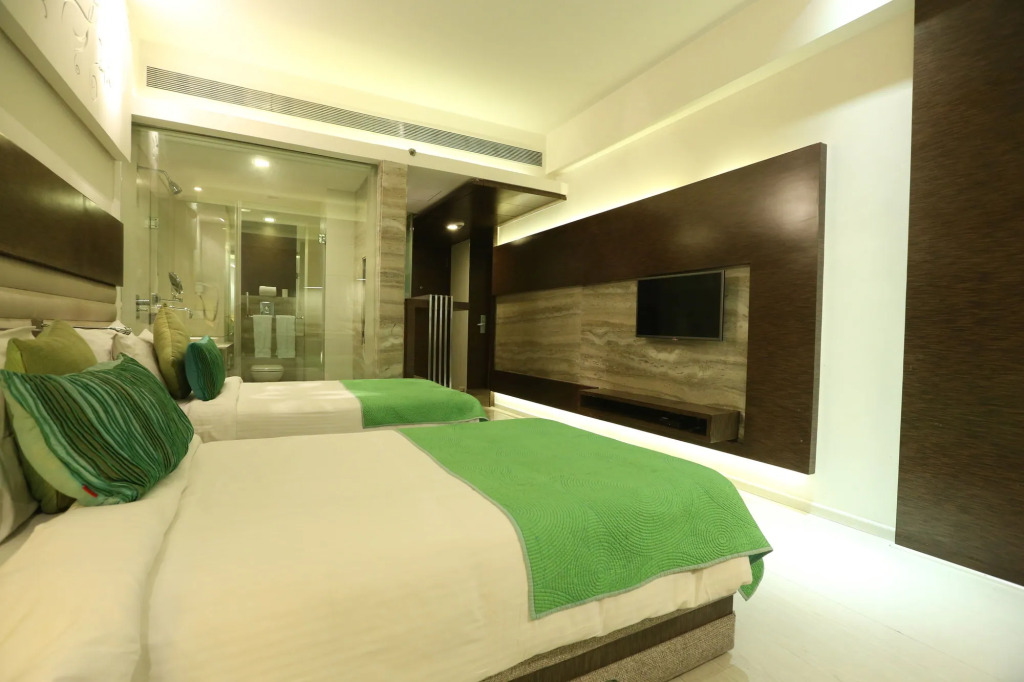 Maya Hotel