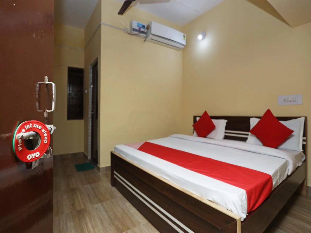 OYO Flagship 23024 Hotel Cinnamon