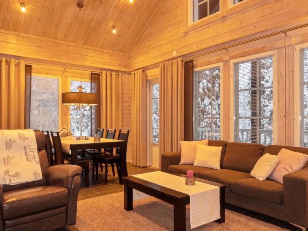 House  Salla