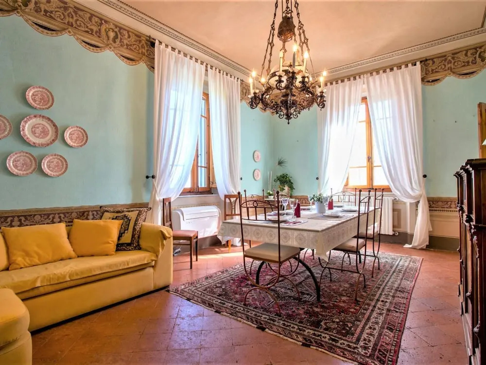 Peccioli Villa Retreat