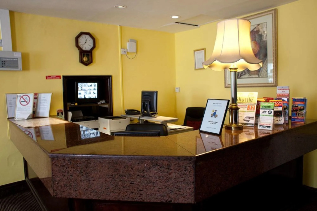 Rose Court Hotel
