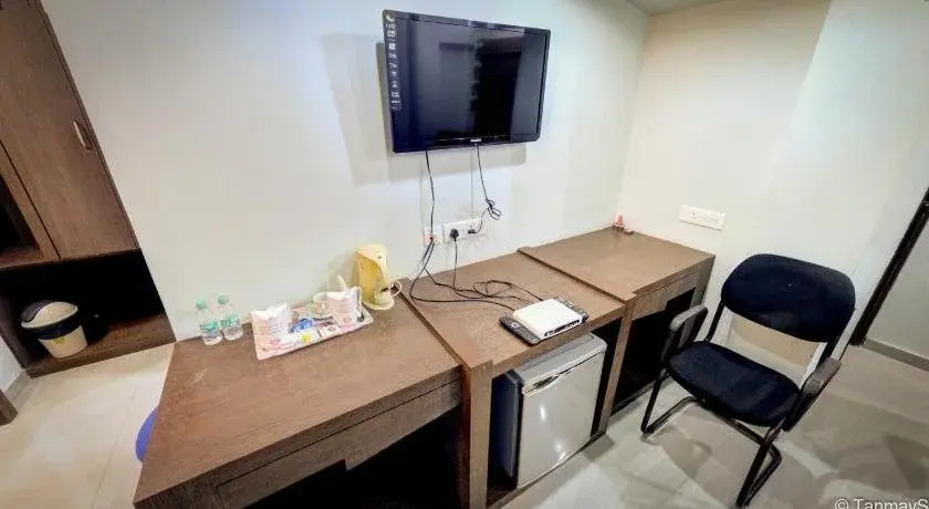 Vora Corporate Inn