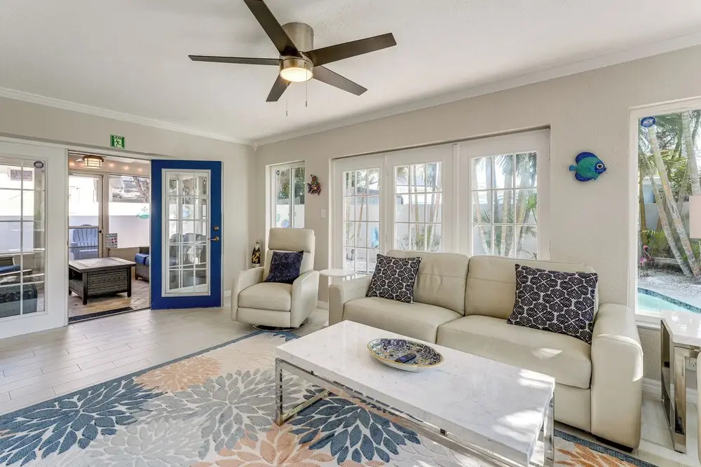 Indian Rocks Beach Home - 2 Blocks to Beach!