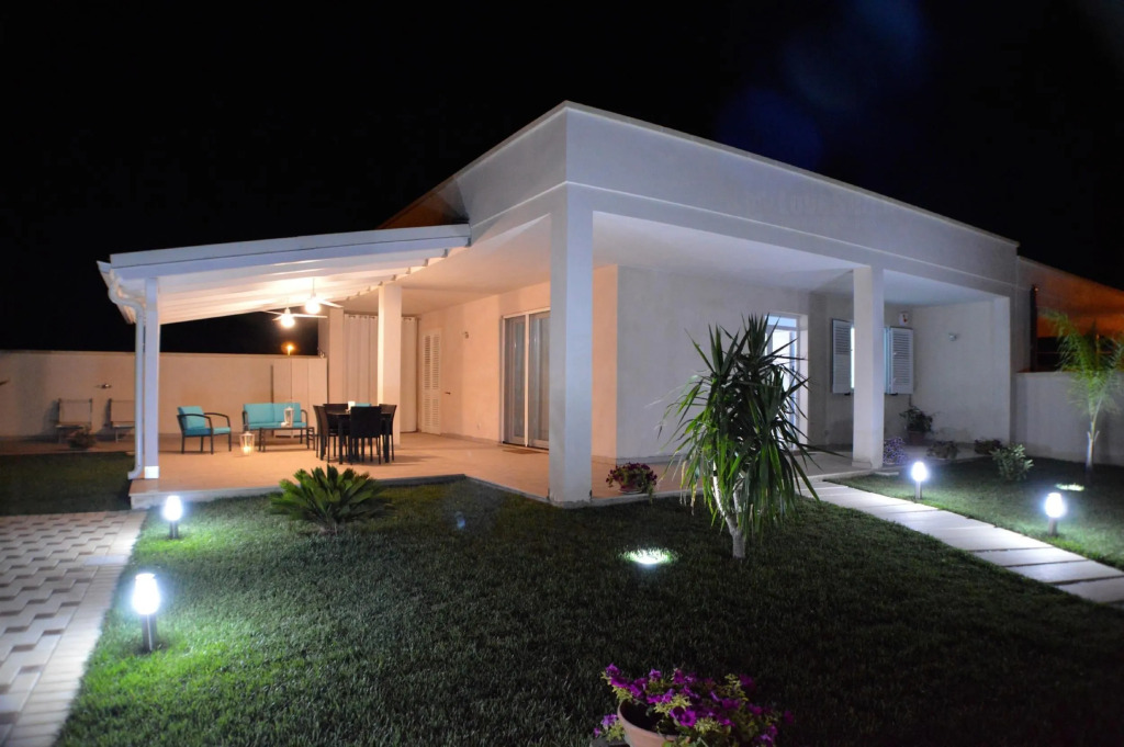 Elcisia Luxe Beach House