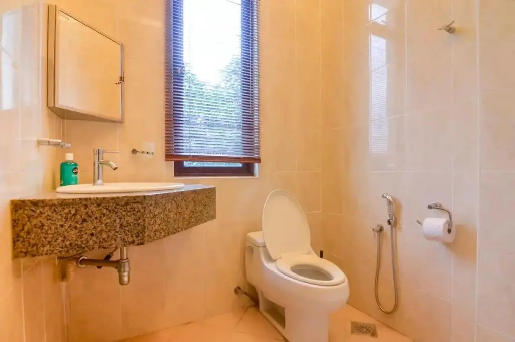 A Spacious & Cozy 5BR Unit in Ampang FREE Parking