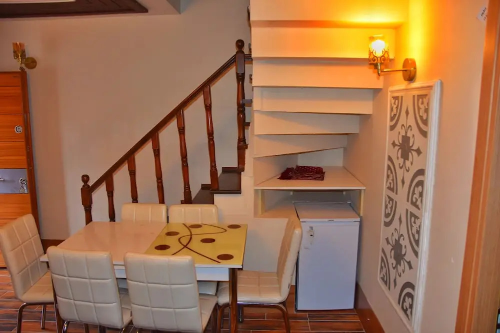 Ada Bungalow Hotel