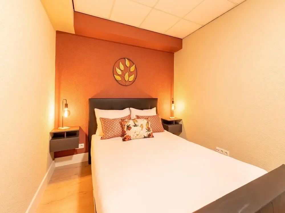 Luxury Apartment in Schin op Geul with Hot Tub & Sauna