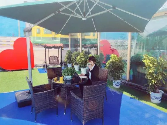 Orange Hotel (Suzhou University East Ring Road Subway Station)