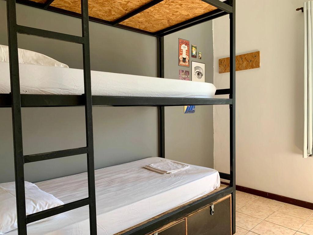 A Coroa Hostel & Pousada