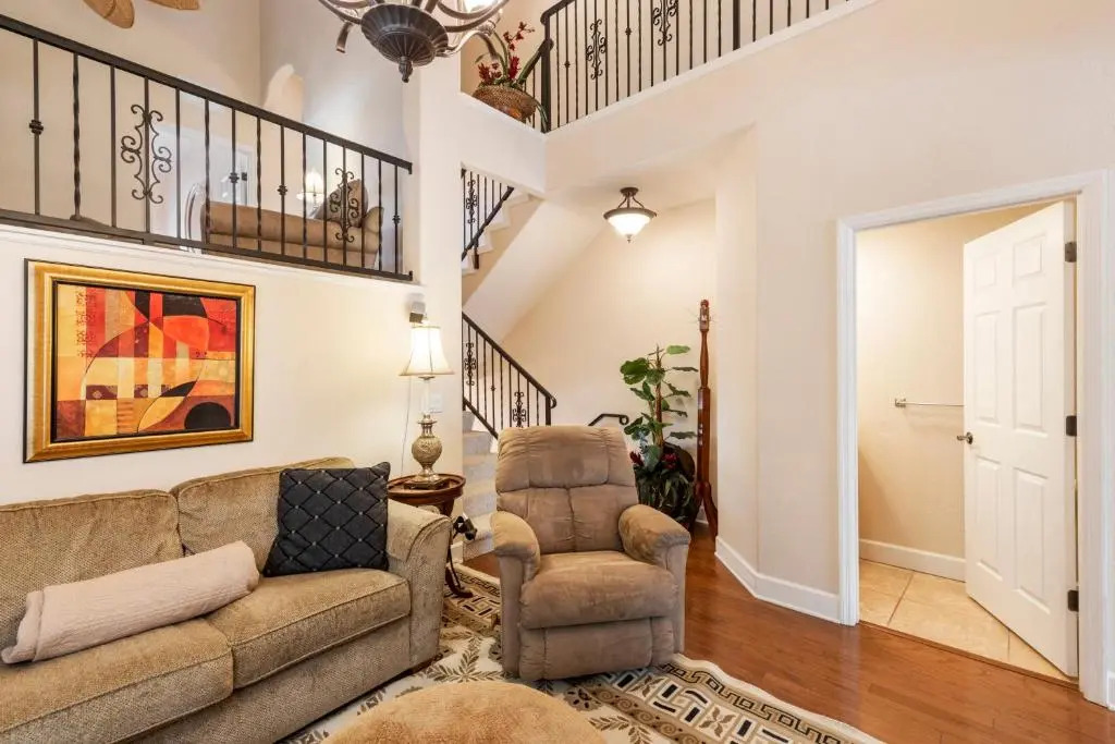 Siesta Avenida Townhome 5208