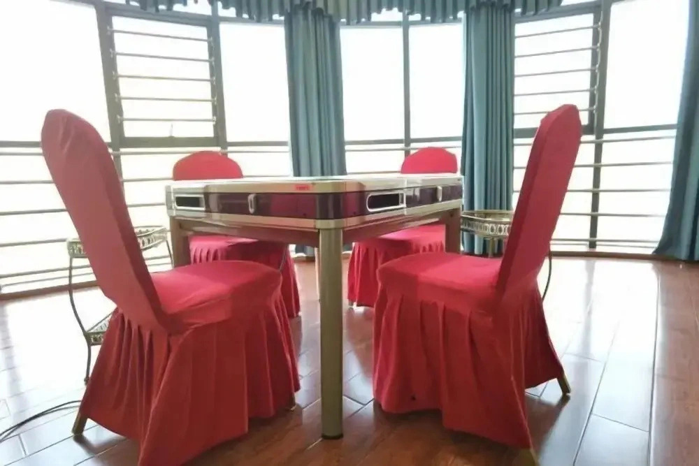 Longmen Hotel