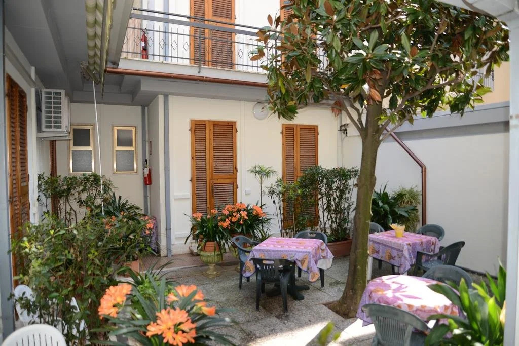 Hotel Midy
