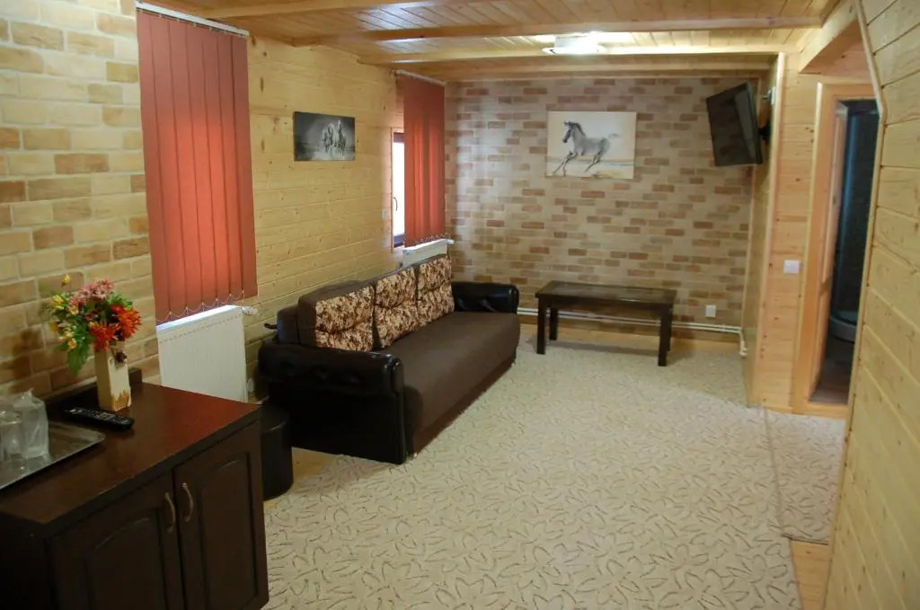 Centrul de Echitatie Poiana Brasov