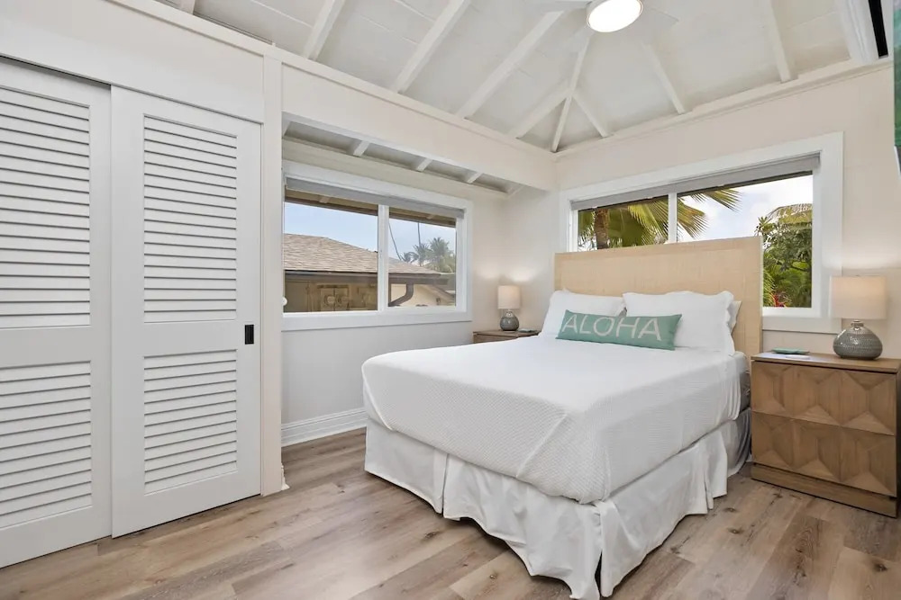 Hale Oahu Villa by Avantstay Kailua Beachfront House! Coastal Luxury!