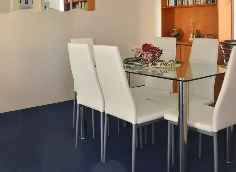 Parkview, Unit 16, 11 Catalina Close