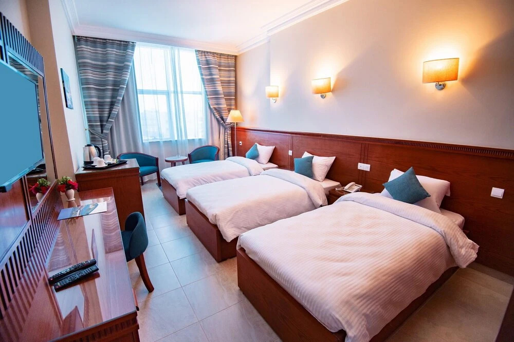 Lamar Azur Hotel