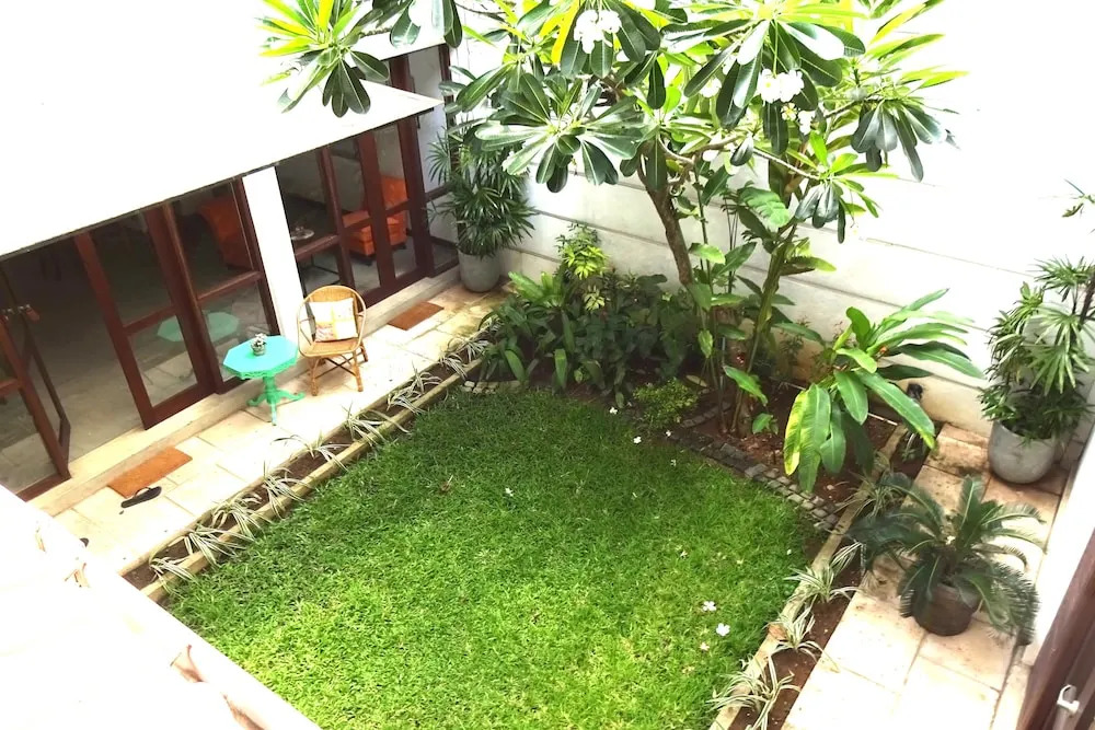 Hill Residencies