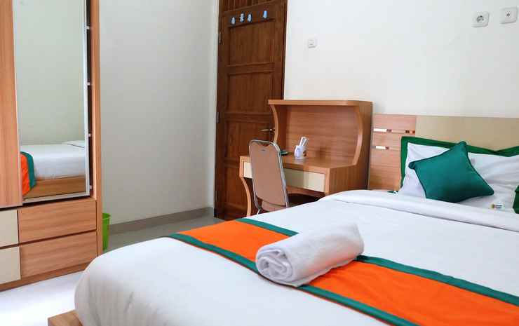 Homestay Syariah Gejayan Dekat Pakuwon Mall by Simply Homy