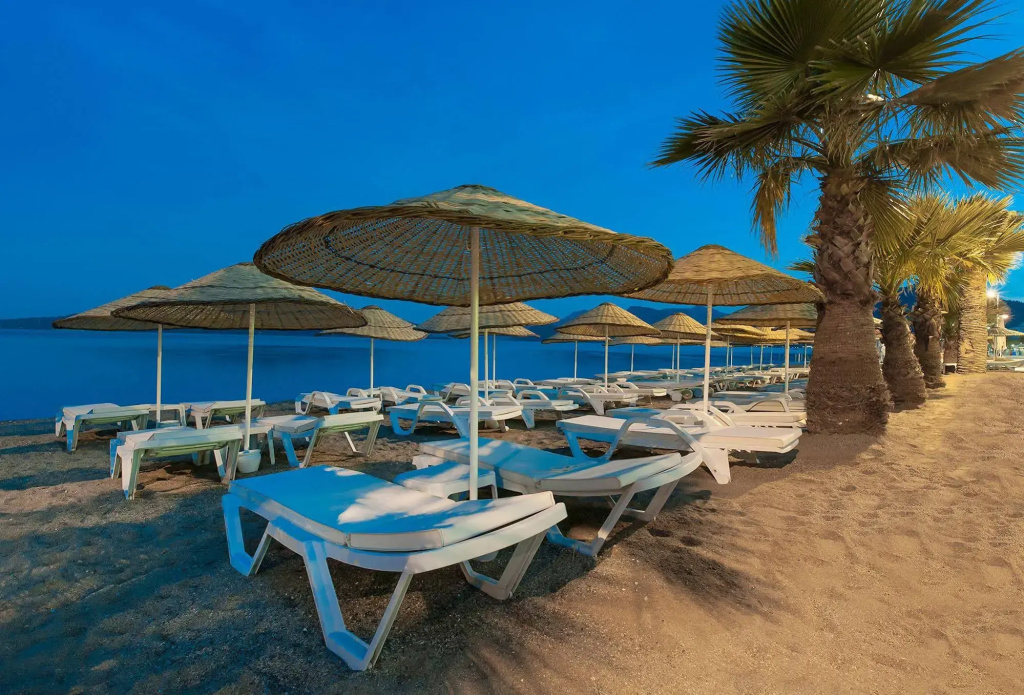 The Beachfront Hotel Adult Only 16 Plus